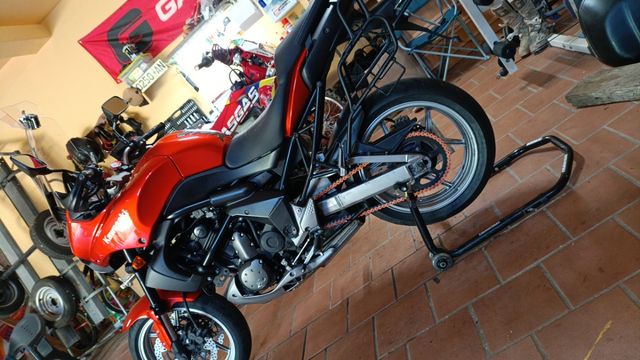 Kawasaki Versys 650 2007 limitada A2