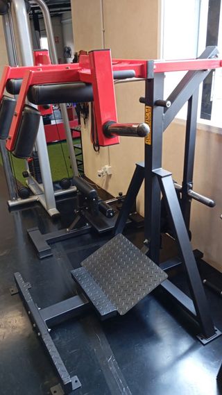 Máquina Sentadilla Hack Squat