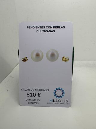 Pendientes perlas cultivadas y oro. Certificado. 