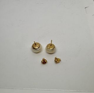 Pendientes perlas cultivadas y oro. Certificado. 