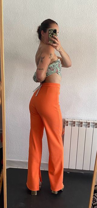 Pantalones anchos Stradivarius naranja