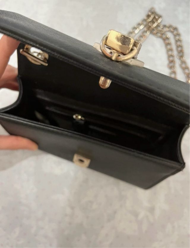 Bolso Valentino negro bandolera