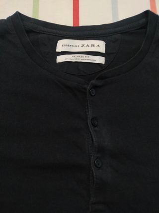 Camiseta Zara