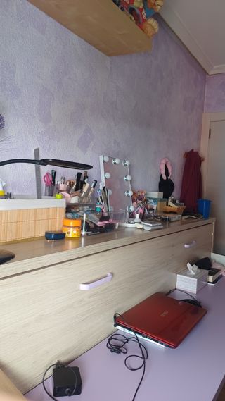 Cama plegable con escritorio - beige/morado
