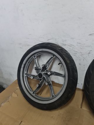 Llantas SH 300 (2009) - 2 uds