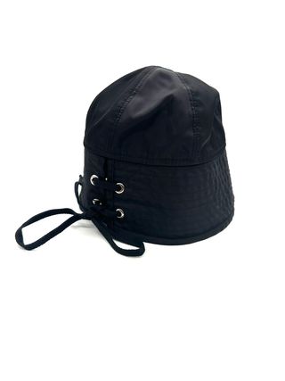 GORRO PRADA