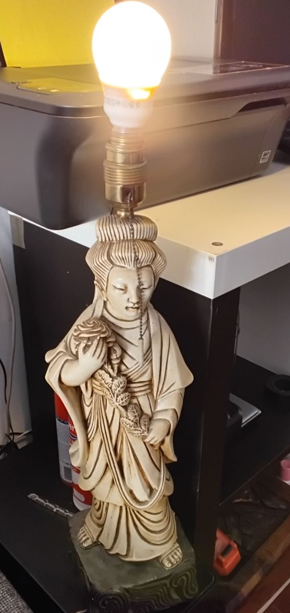 Lámpara porcelana Geisha