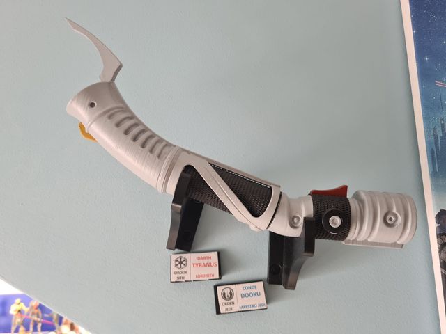 Star wars. Conde Dooku. Replica sable de luz