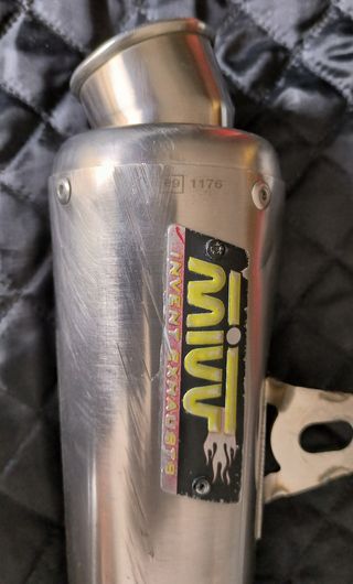 Escape Mivv Yamaha R6 (03-05)
