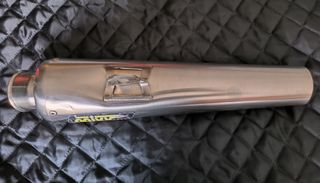 Escape Mivv Yamaha R6 (03-05)