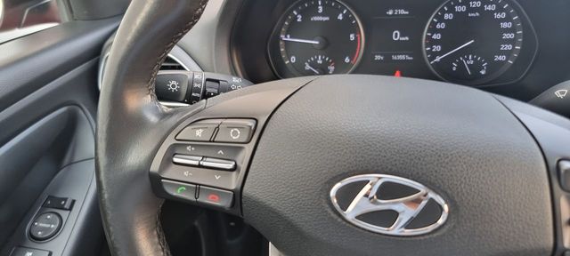 Hyundai i30 1.6CRDi 95CV KLASS 