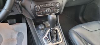 Jeep Cherokee 2.2CRD 184CV 4X4 Aut. 9vel 