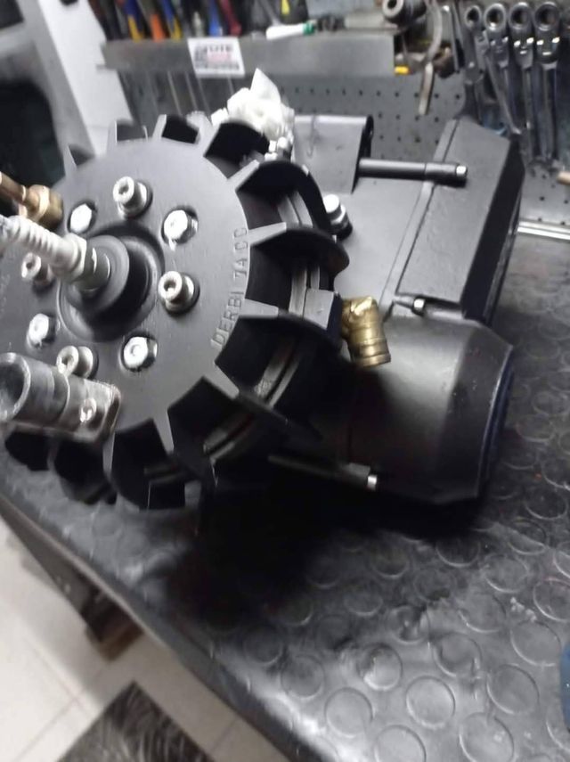 Motor Derbi 74cc restaurado