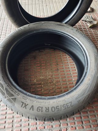 Neumáticos Continental EcoContact 6 - 235/50 R19