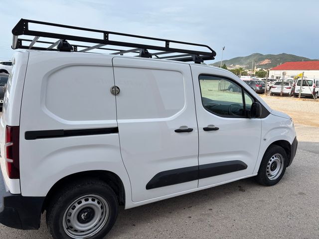 PEUGEOT Partner Pro Standard 600kg BlueHDi 73kW