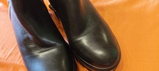 Botines negros de piel, mujer -talla 36.