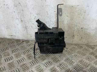 CAJA RELES / FUSIBLES KIA CEED (ED)