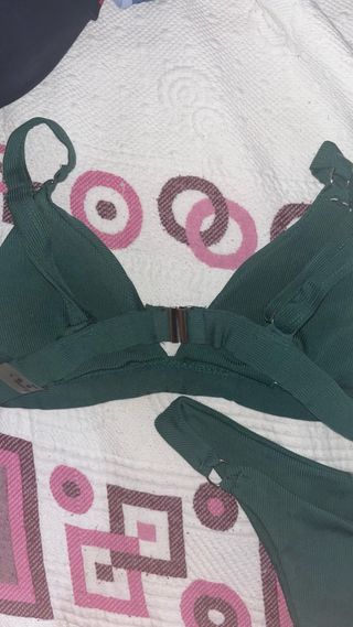 Bikini verde militar