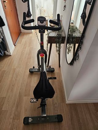 Bicicleta spinning Capital Sports