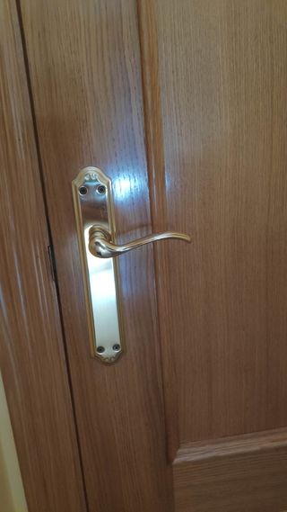 Puerta  200x72cm