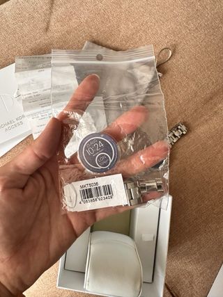 Reloj Michael Kors Smartwatch plateado