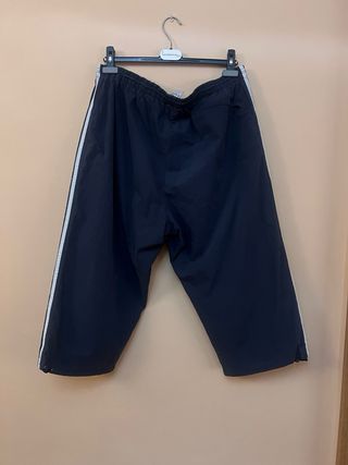 bala de ropa por kilos
8,5€ el kilo
grado A y B