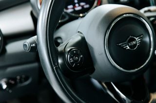 Mini Cooper 2019 5 puertas Silverwhite Impecable