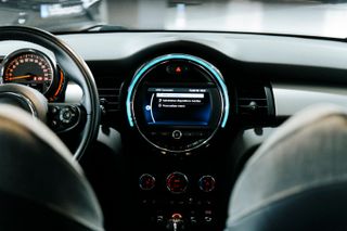 Mini Cooper 2019 5 puertas Silverwhite Impecable