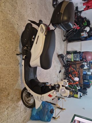 Yamaha Delight 125cc blanca