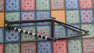 Cuadro BMX Cult Juvenile 18" Cromoly