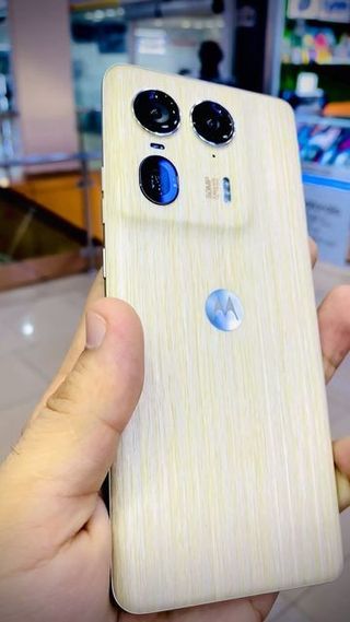 Motorola Edge 50 Ultra Beige