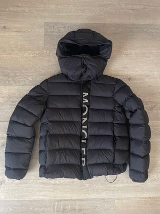 Chaqueta Moncler 