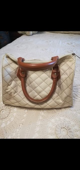 Bolso beige y marrón