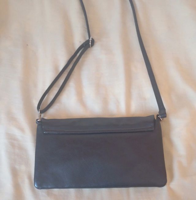 Bolso negro piel | bandolera