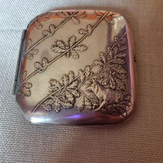 Pitilleraaños30-estucheantiguo