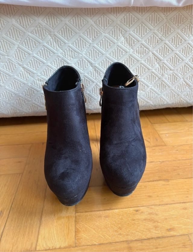 Botines MaryPaz negros tacón alto