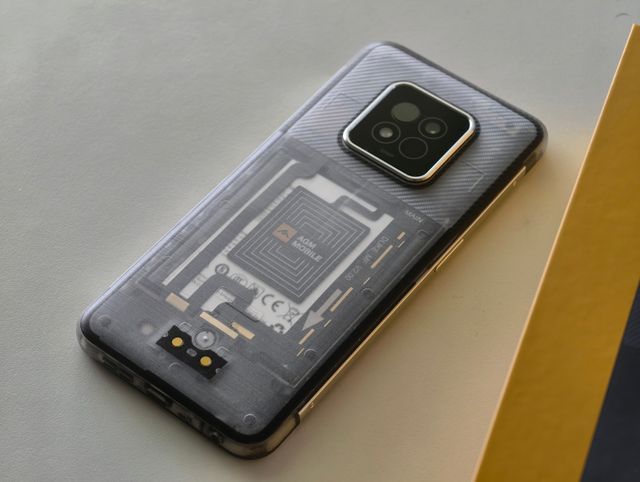 Telefone AGM X6 8GB RAM - 128GB