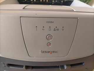 Impresora Lexmark E250d seminueva