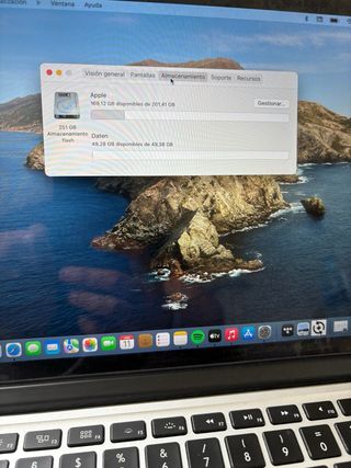 MacBook Pro Retina 13" Apple