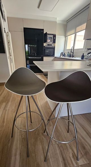 Taburetes altos cocina - 2uds. metal/polipiel