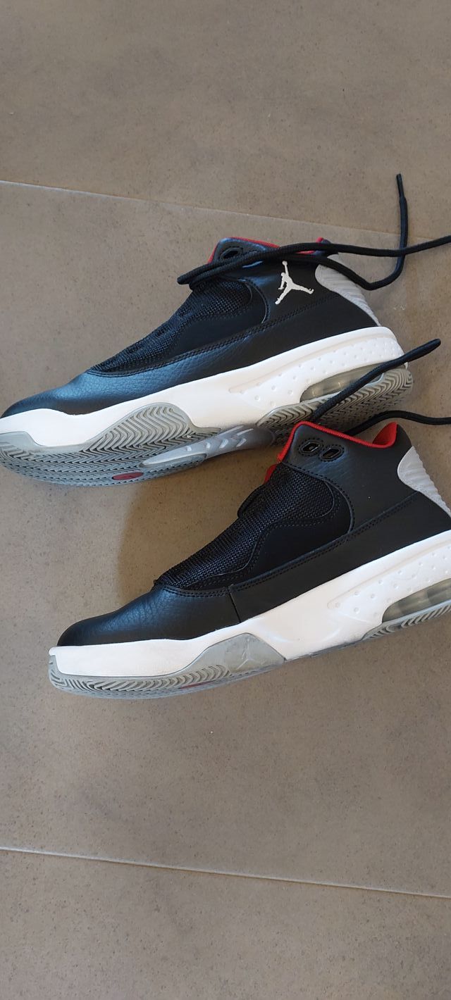 Zapatillas Air Jordan Max Aura 2