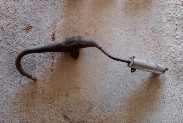 Escape Yamaha TZR 49cc