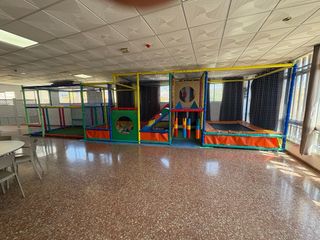 Parque de bolas infantil