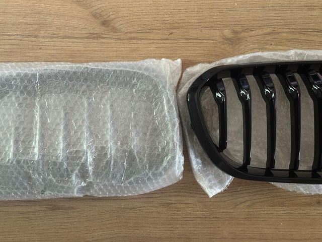 Parrillas BMW F10 F11 Negra