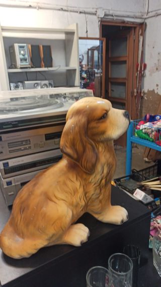 Se vende Figura perro vintage 40€