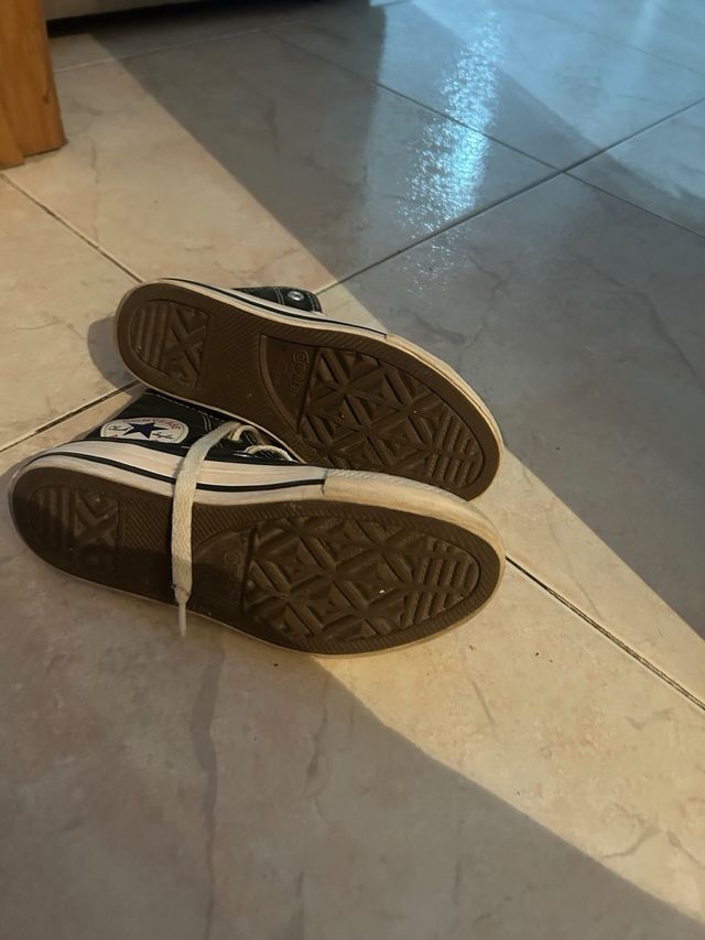 Converse negras niña, talla 30