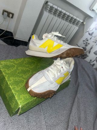 New Balance 327 - Blancas/Amarillas