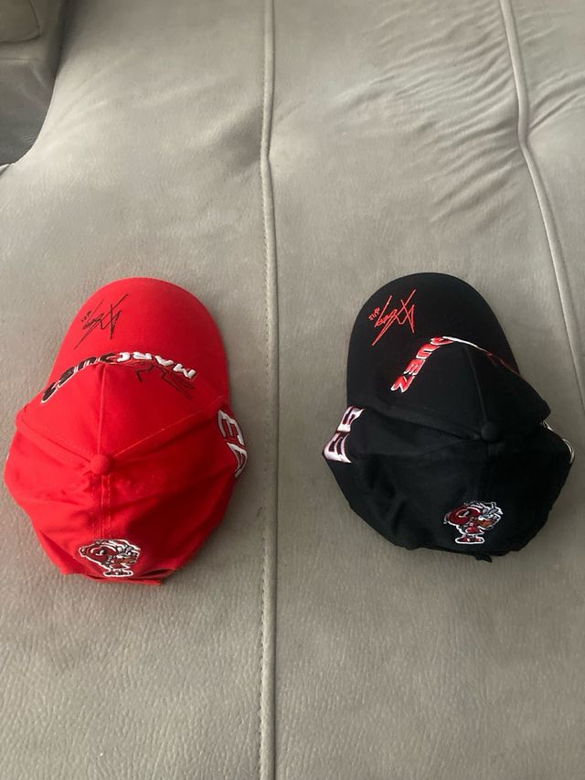 Gorras Marc Marquez 93 rojas y negras