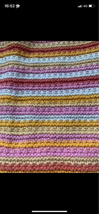 Top halter multicolor tejido