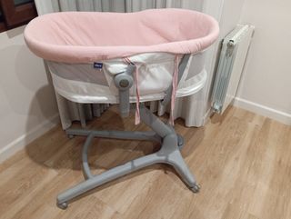 Minicuna Babyhub chico blanca con funda rosa